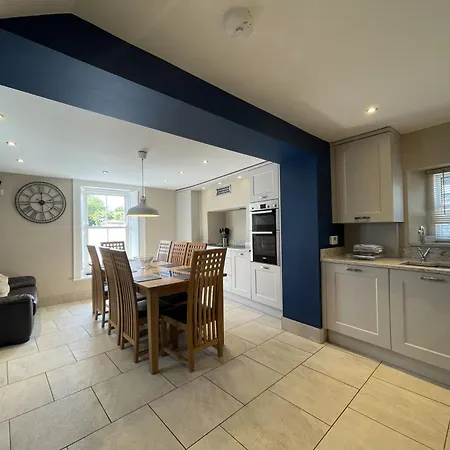Bridge House *