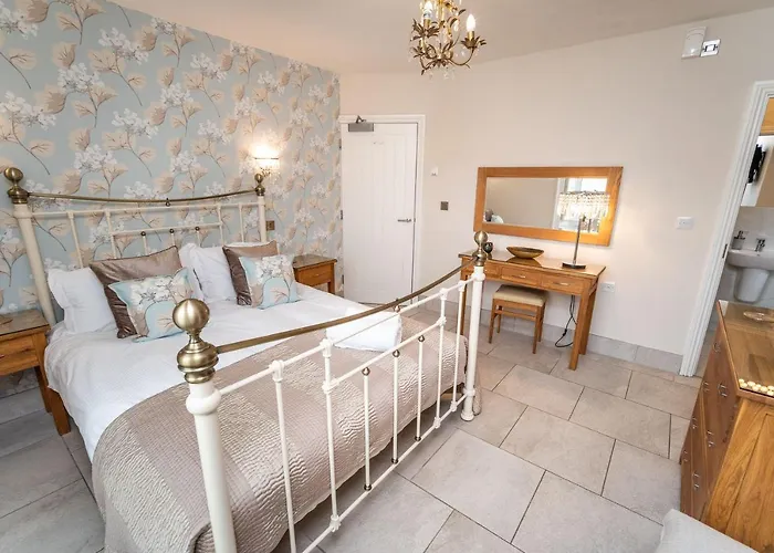 Holiday home Bridge House